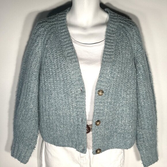 Lucky Brand SZ M Pale Aqua Wool Blend chunky crop cardigan Preppy Academia - Picture 3 of 8